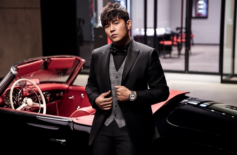 TUDOR_ Black Bay Chrono_Jay Chou