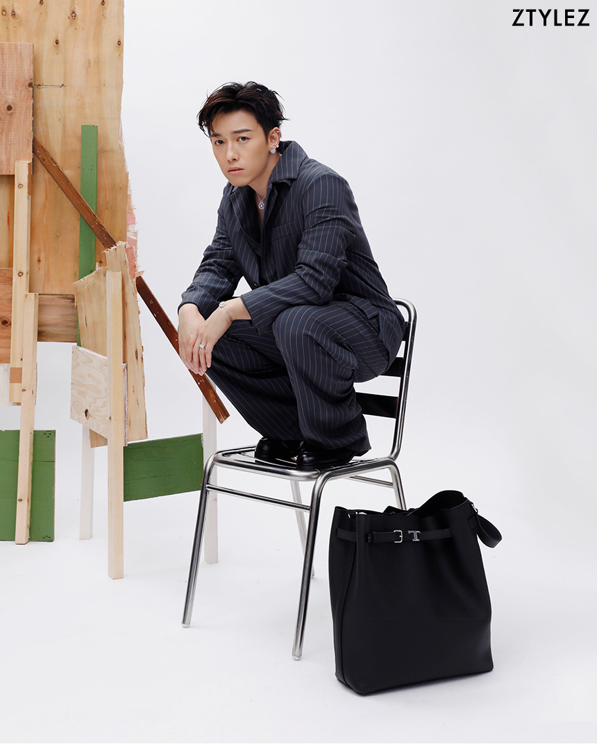 MC Cheung in Tod's with MIKIMOTO jewelry during interview